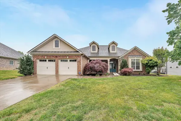 229 Mountain Brook Dr Ne, Roanoke, VA 24012
