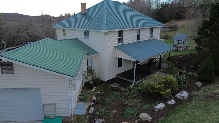 6784 Conner Rd Ne, Copper Hill, VA 24079 - #2