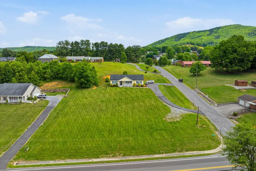 19 Cook Ave, Roanoke, VA 24019 - #2