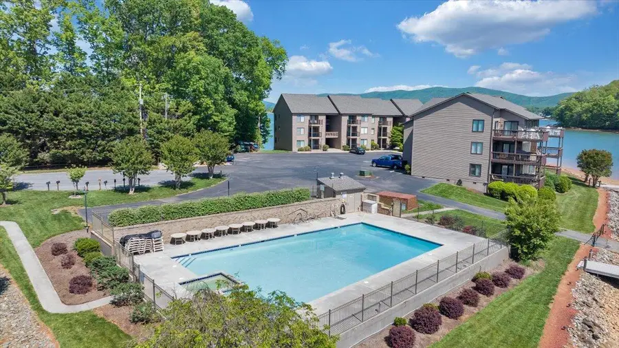 620 Montevista Rd #602, Union Hall, VA 24176 - #2