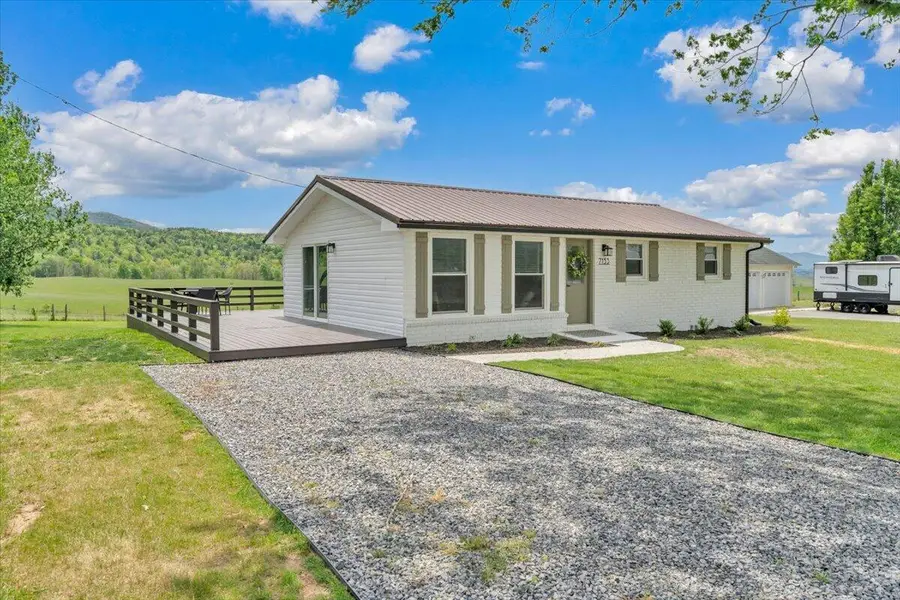 7153 Peppers Ferry Rd, Max Meadows, VA 24360 - #3