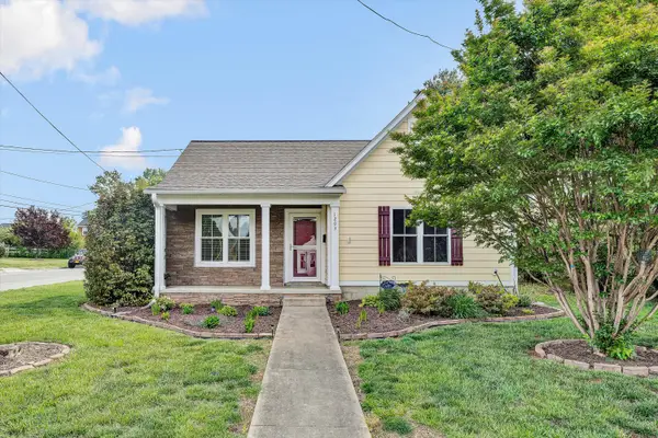 1203 Missouri Ave, Salem, VA 24153