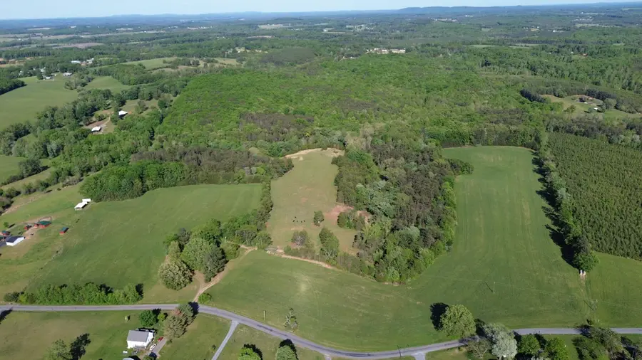 2556 Rock Cliff Rd, Bedford, VA 24523 - #3