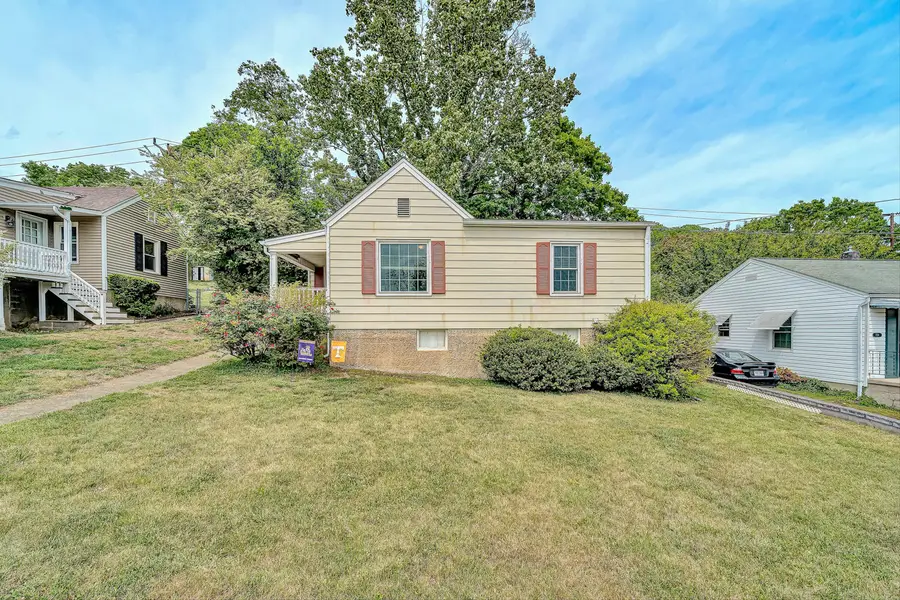 725 Windsor Ave Sw, Roanoke, VA 24015 - #3