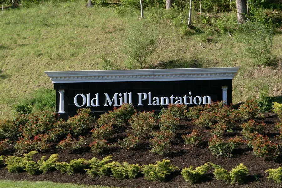 7429 Old Mill Plantation Dr, Roanoke, VA 24018 - #2