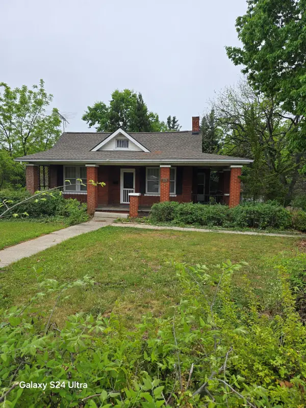 113 Princeton Cir Ne, Roanoke, VA 24012