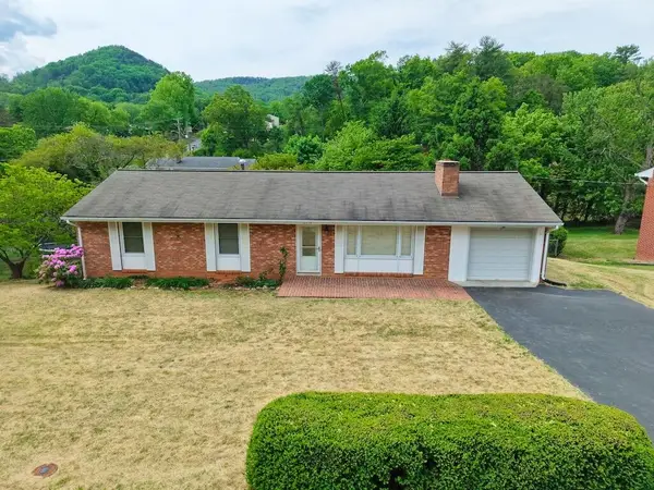 5410 Warwood Dr, Roanoke, VA 24018