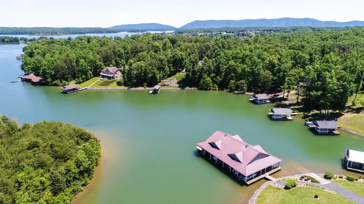 50 Sapphire Ln, Moneta, VA 24121 - #1
