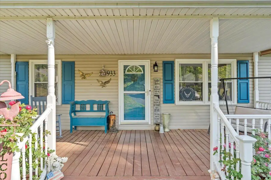 933 Martin Mcneil Rd, Salem, VA 24153 - #2