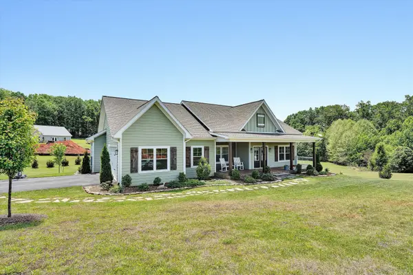 85 Old Cabin Trl, Boones Mill, VA 24065