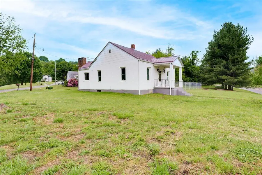 5259 Historic Dr, Lafayette, VA 24087 - #3