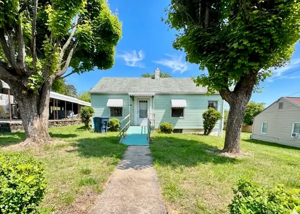 1411 Graybill Rd Nw, Roanoke, VA 24017