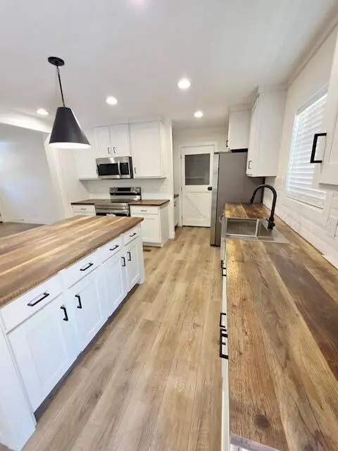 116 Navajo Cir, Henry, VA 24102 - #3