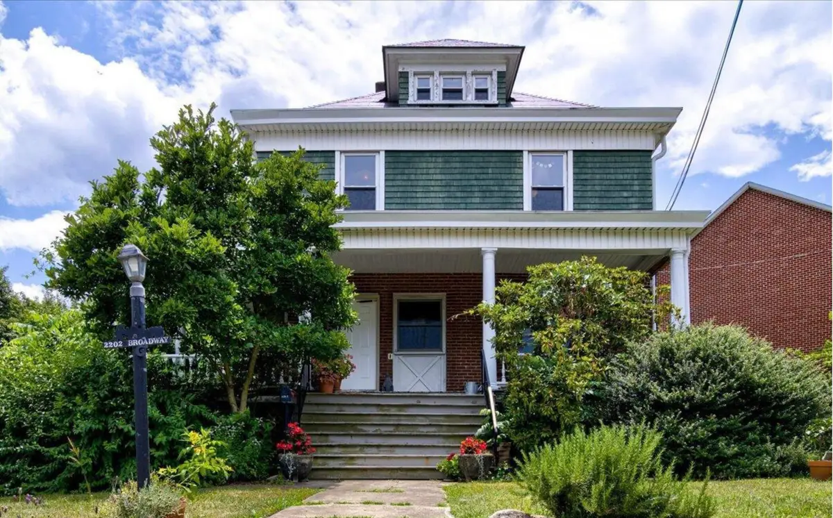 2202 Broadway Ave Sw, Roanoke, VA 24014 - #1
