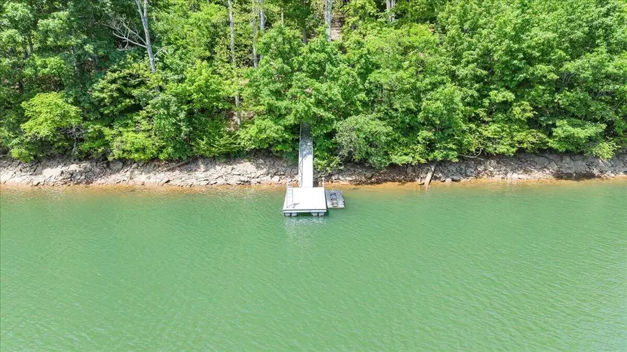 1042 Runaway Bay Rd, Lynch Station, VA 24571 - #3