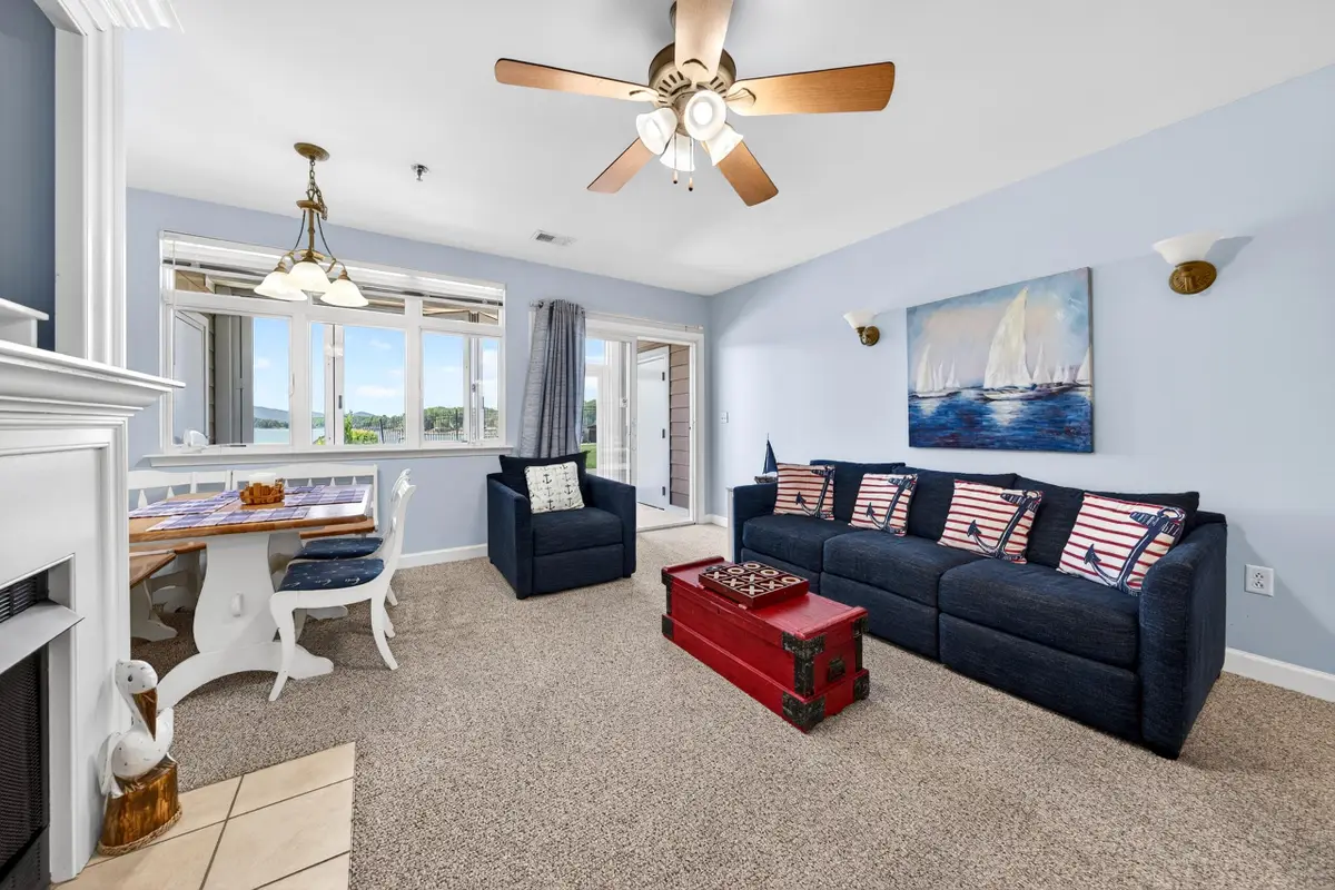 1245 Graves Harbor Trl # 206, Huddleston, VA 24104 - #1