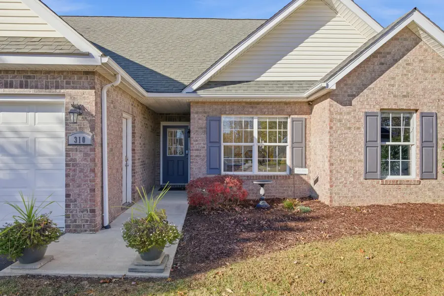 310 Windsor Dr Nw, Christiansburg, VA 24073 - #3
