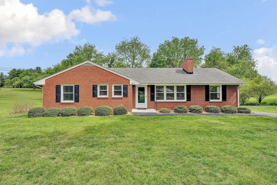 6915 Tinkerdale Rd, Roanoke, VA 24019 - #2