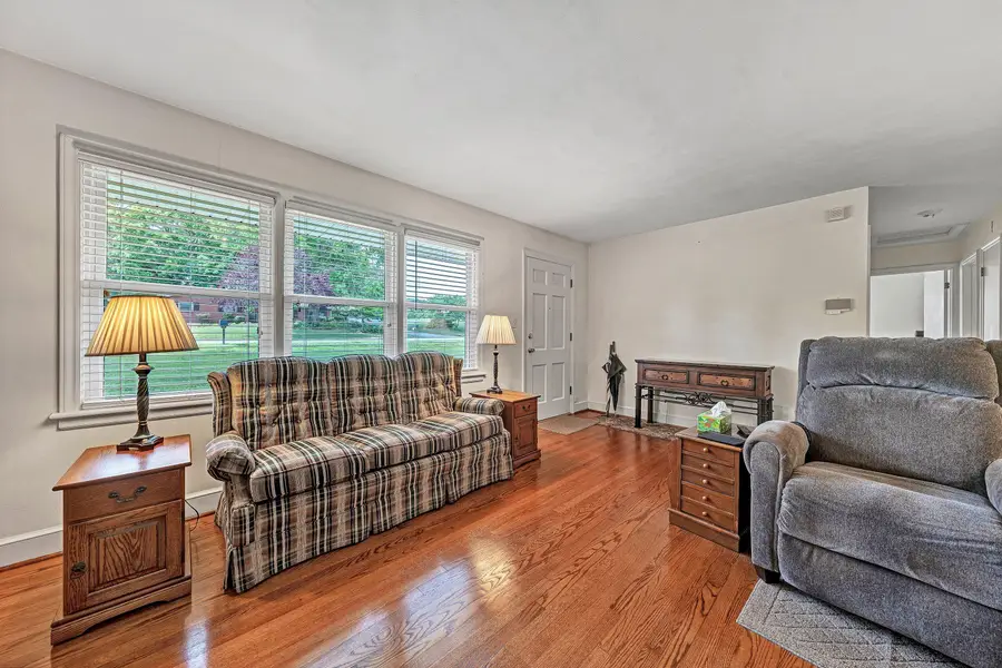 6915 Tinkerdale Rd, Roanoke, VA 24019 - #3