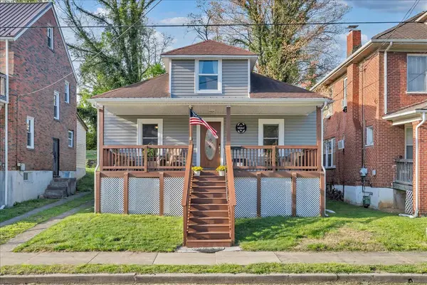 826 Rutherford Ave Nw, Roanoke, VA 24016