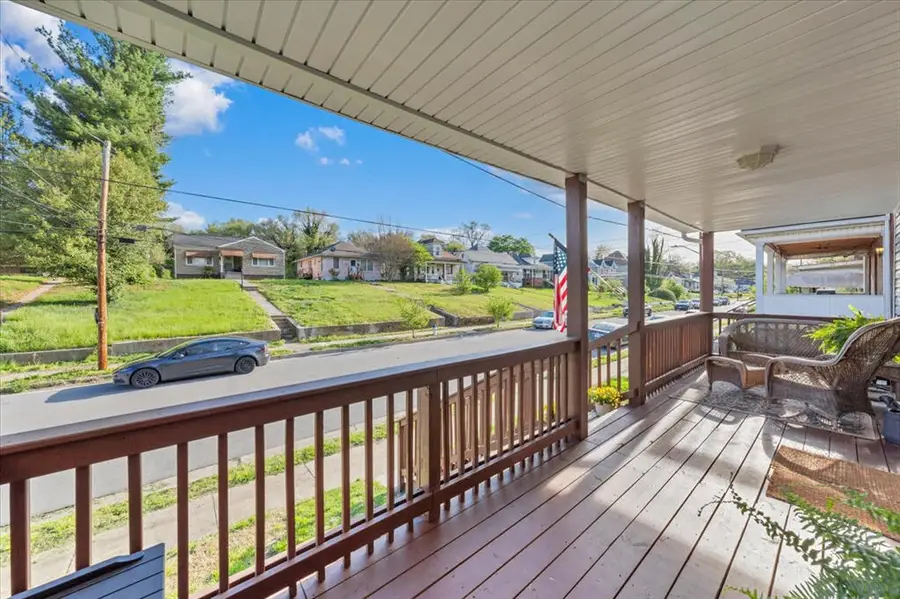 826 Rutherford Ave Nw, Roanoke, VA 24016 - #3