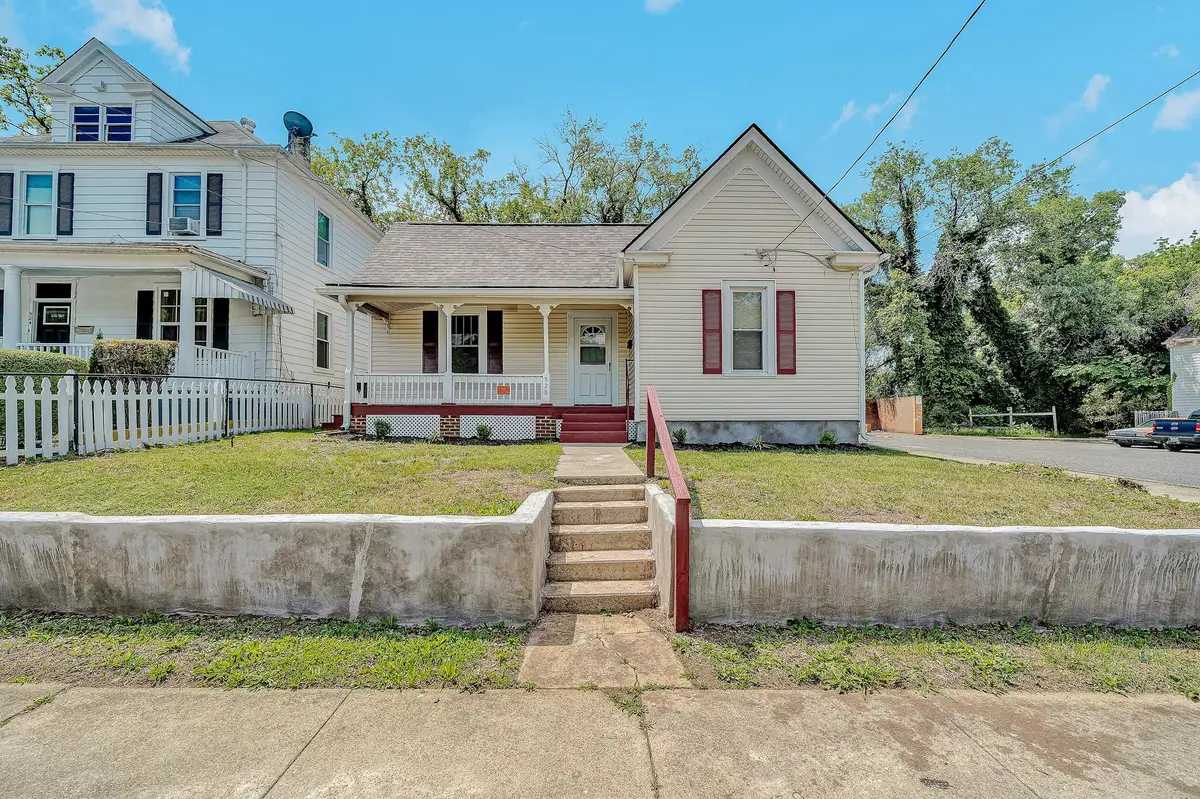 528 Rutherford Ave Nw, Roanoke, VA 24016 - #1