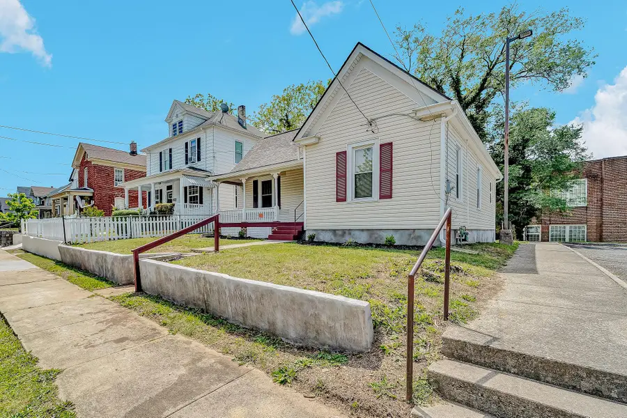 528 Rutherford Ave Nw, Roanoke, VA 24016 - #2