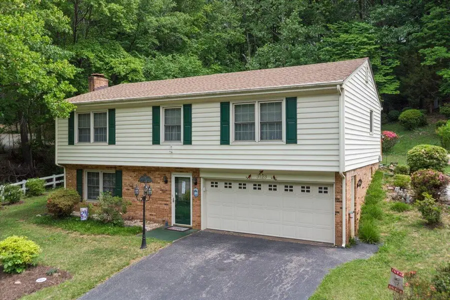 3123 Green Ridge Rd, Roanoke, VA 24019 - #3