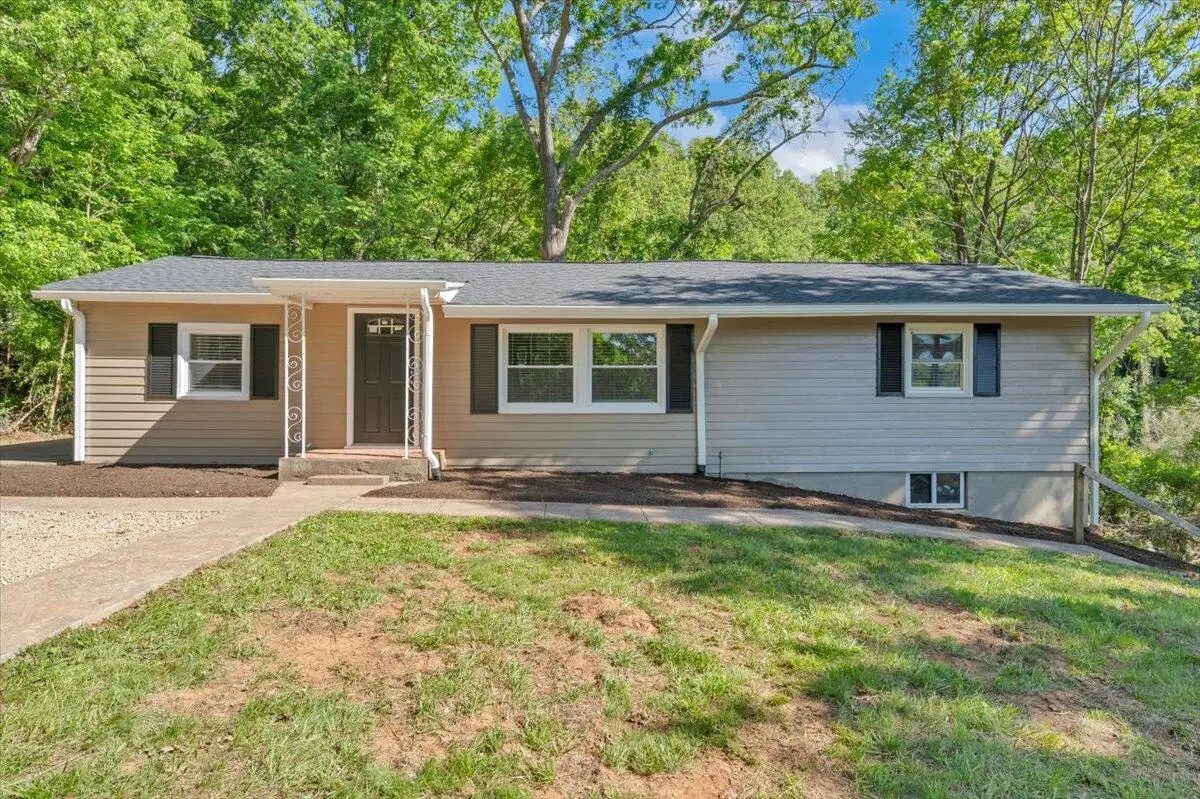 433 Dogwood Hill Rd, Boones Mill, VA 24065 - #1