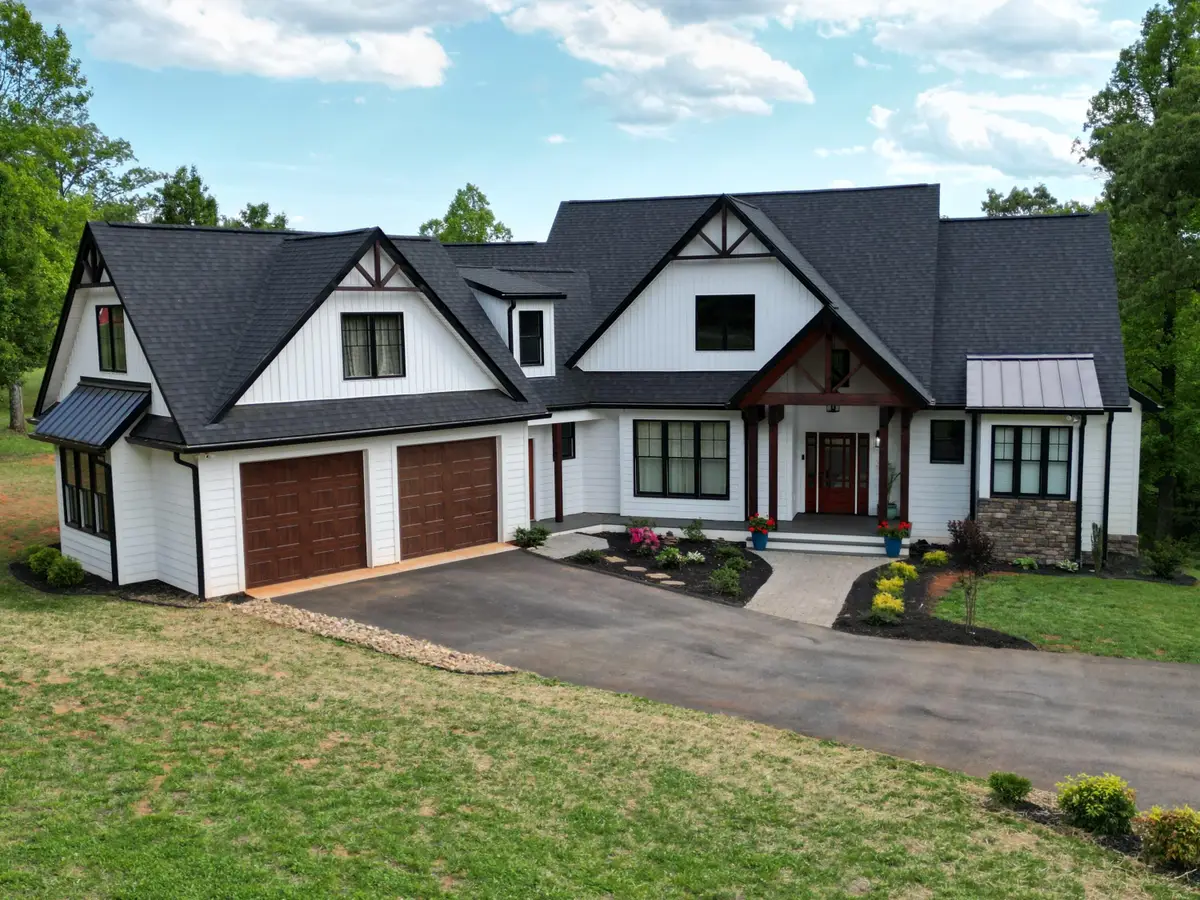 479 Constitution Blvd, Wirtz, VA 24184 - #1
