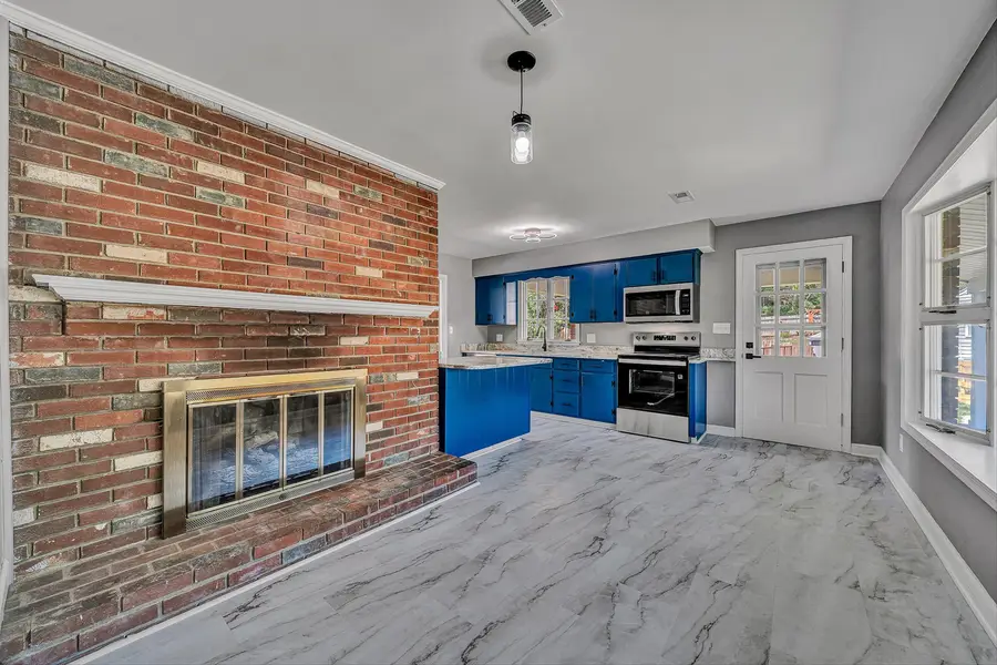 3101 Harmony Rd, Roanoke, VA 24018 - #3