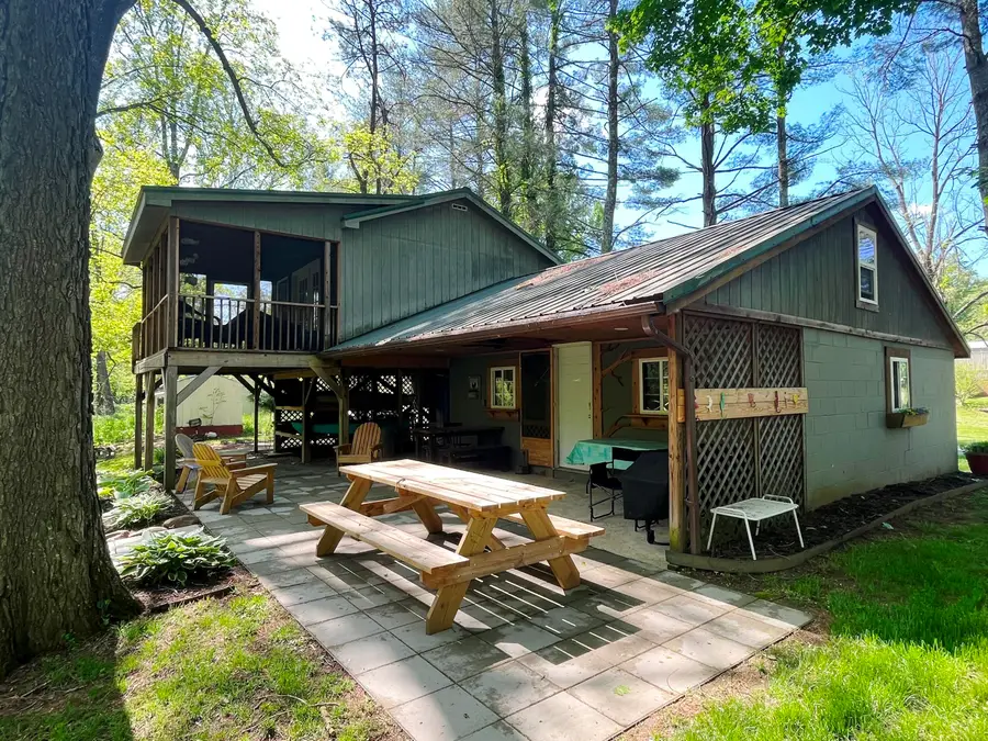 299 Patton Dr, New Castle, VA 24127 - #3