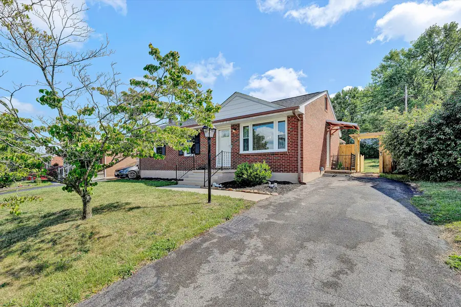 1420 Arrow Dr, Salem, VA 24153 - #3