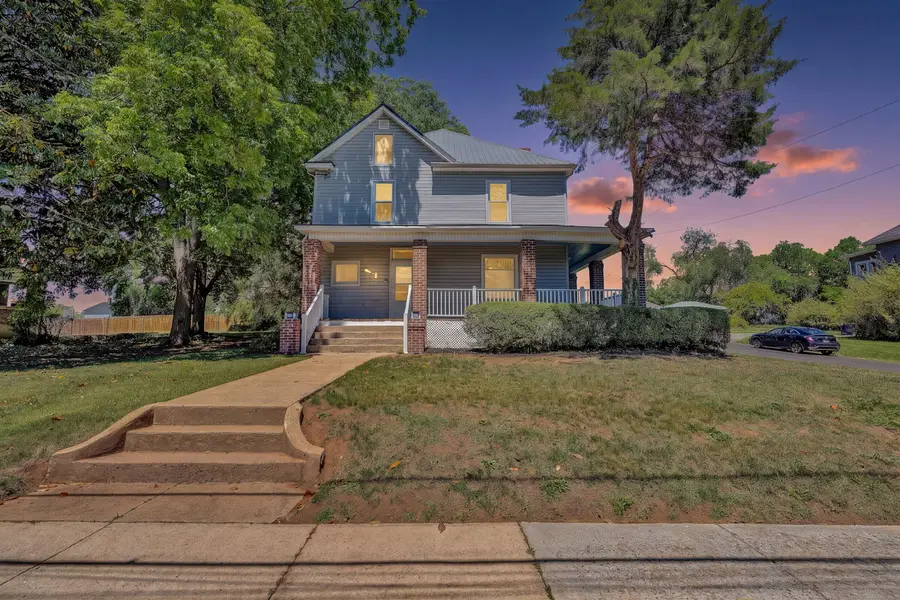 2201 Orange Ave Nw, Roanoke, VA 24017 - #2
