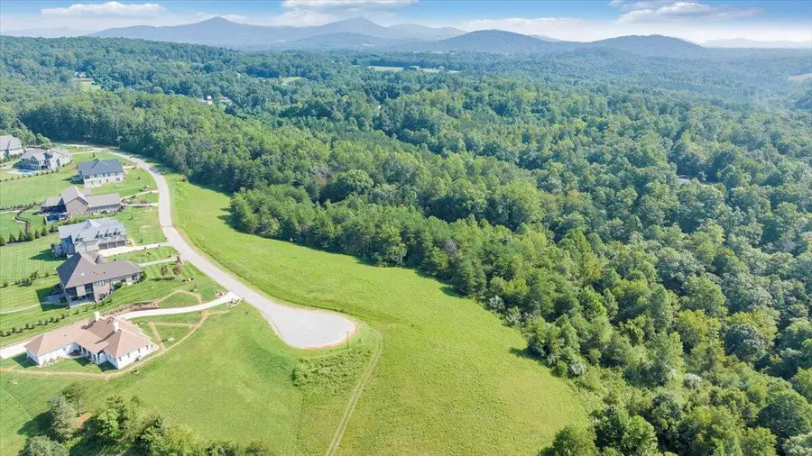 3878 Ballyhack Trl, Roanoke, VA 24014 - #3