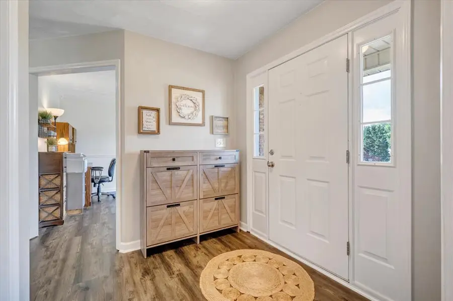 692 Brookfield Ln, Roanoke, VA 24012 - #2