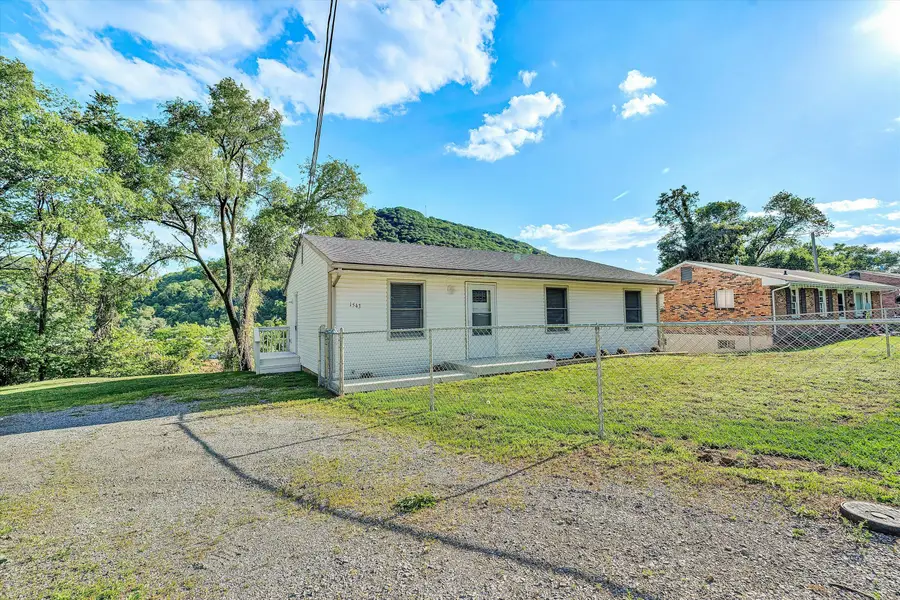 1543 Buena Vista Blvd Se, Roanoke, VA 24013 - #3