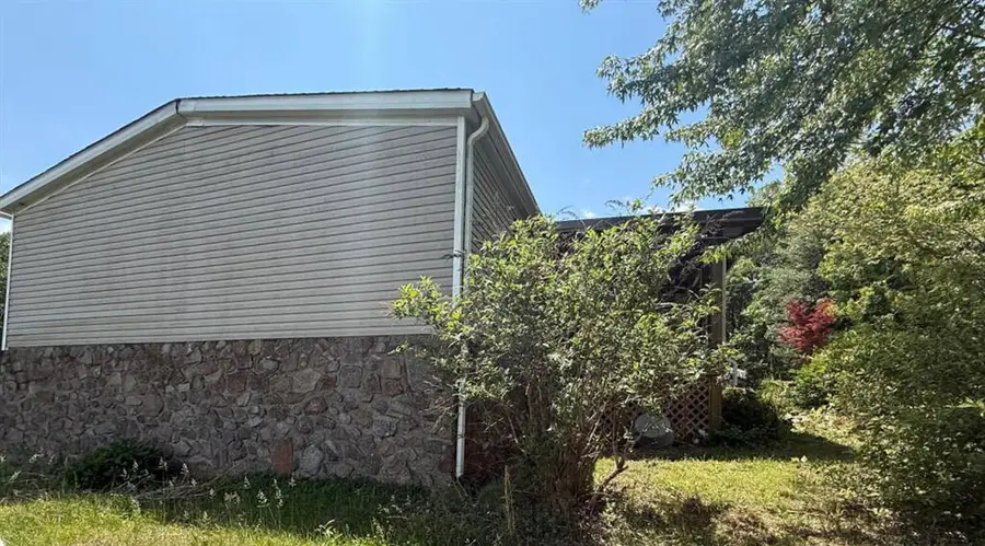 5398 Old Country Rd, Bedford, VA 24523 - #3
