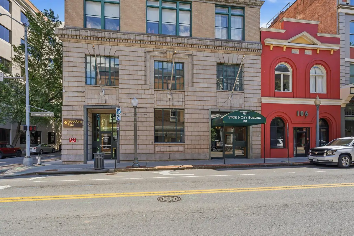 102 Campbell Ave Sw #UNIT 4, Roanoke, VA 24011 - #1