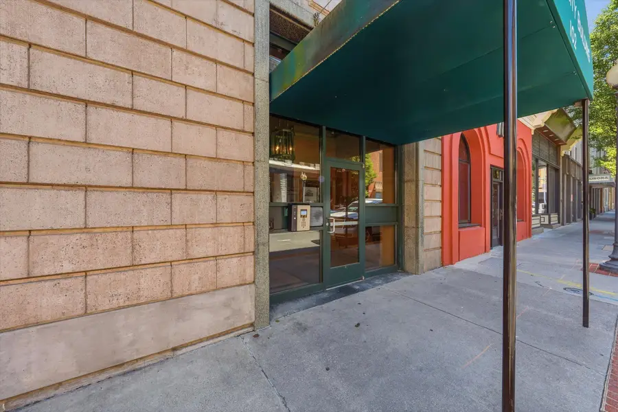 102 Campbell Ave Sw #UNIT 4, Roanoke, VA 24011 - #2