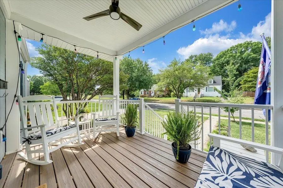 2519 Windsor Ave Sw, Roanoke, VA 24015 - #2