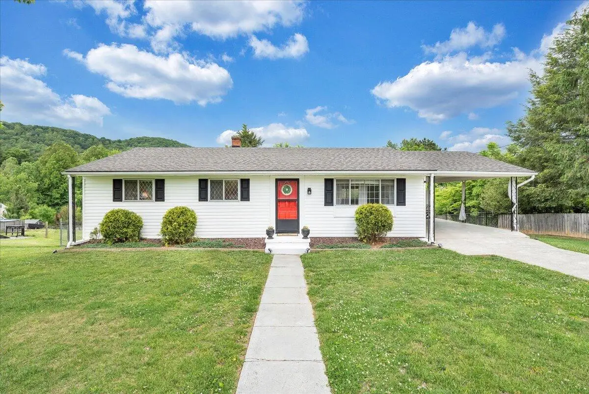 124 Dawnridge Ln, Troutville, VA 24175 - #1