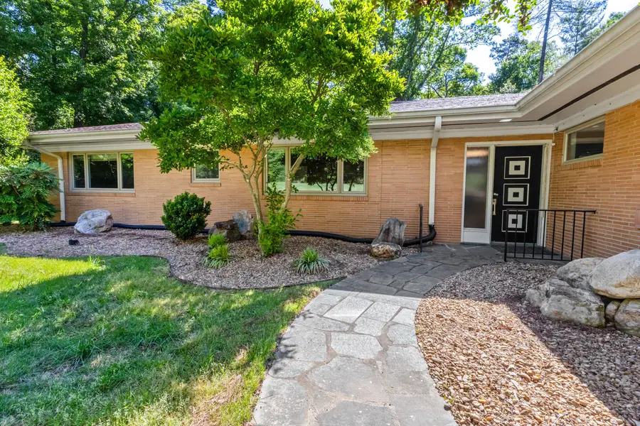 7 Country Club Dr, Danville, VA 24541 - #2