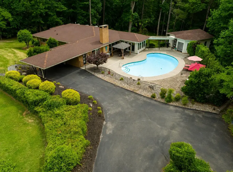 7 Country Club Dr, Danville, VA 24541 - #3