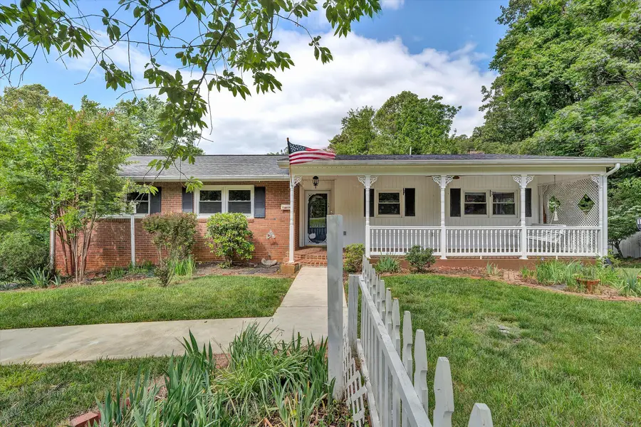 63 Dogwood Ln, Troutville, VA 24175 - #2