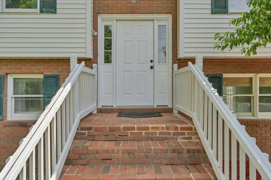 347 Roy Rd, Troutville, VA 24175 - #2