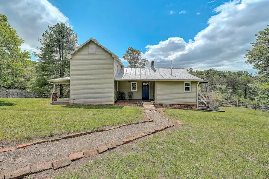 3835 Hardy Rd, Hardy, VA 24101 - #3