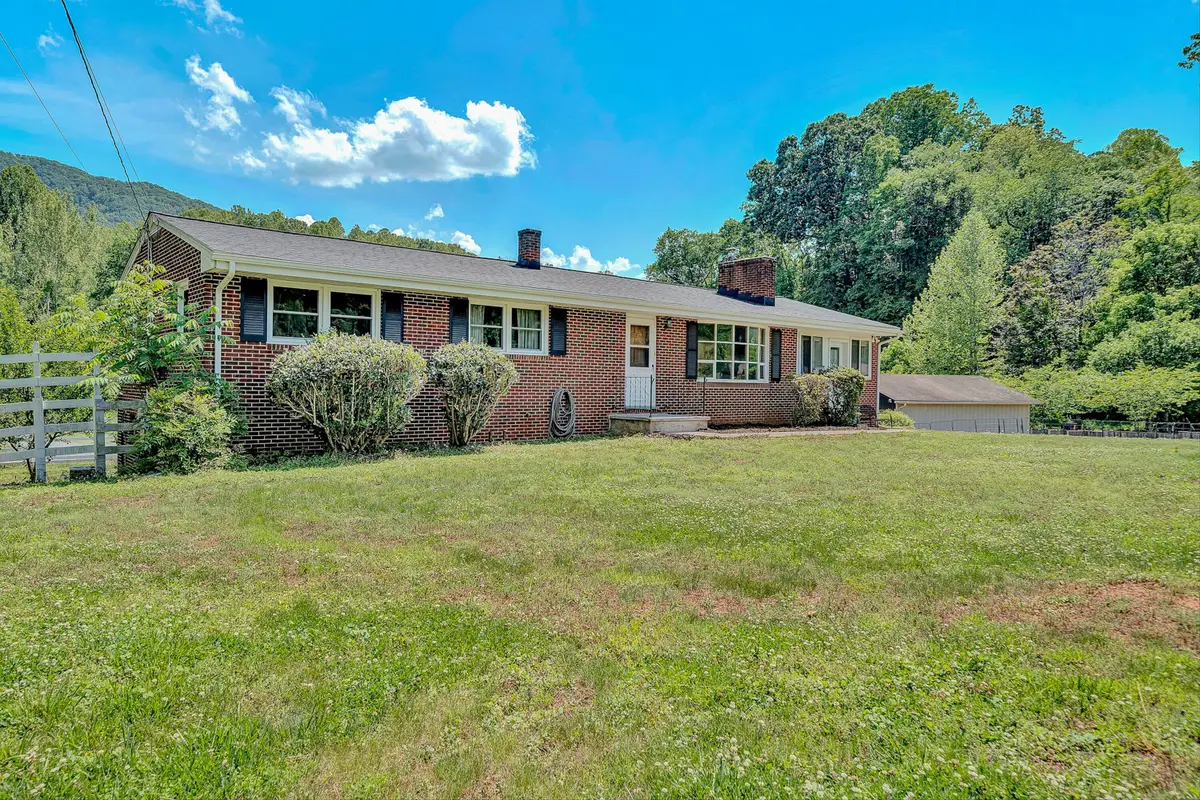 17 Valley View Rd, Hardy, VA 24101 - #1