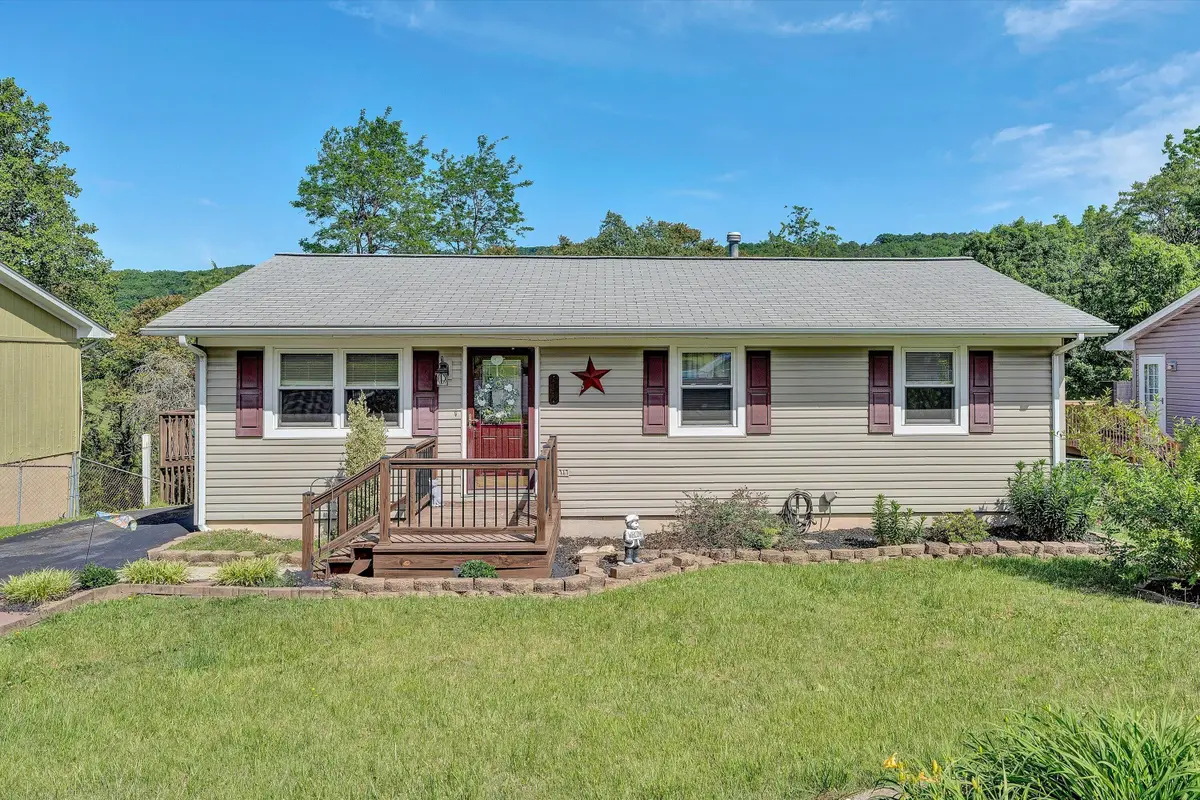 8346 Brubaker Dr, Roanoke, VA 24019 - #1