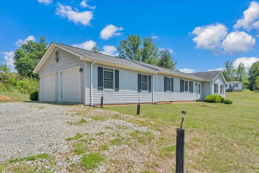 3870 Goose Dam Rd, Rocky Mount, VA 24151 - #2